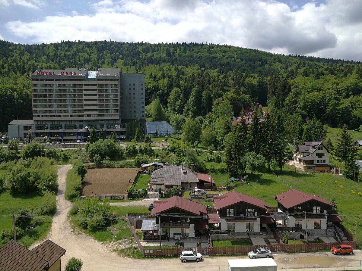 Blue Sky Resort Colina Marei Sinaia Bagian luar foto